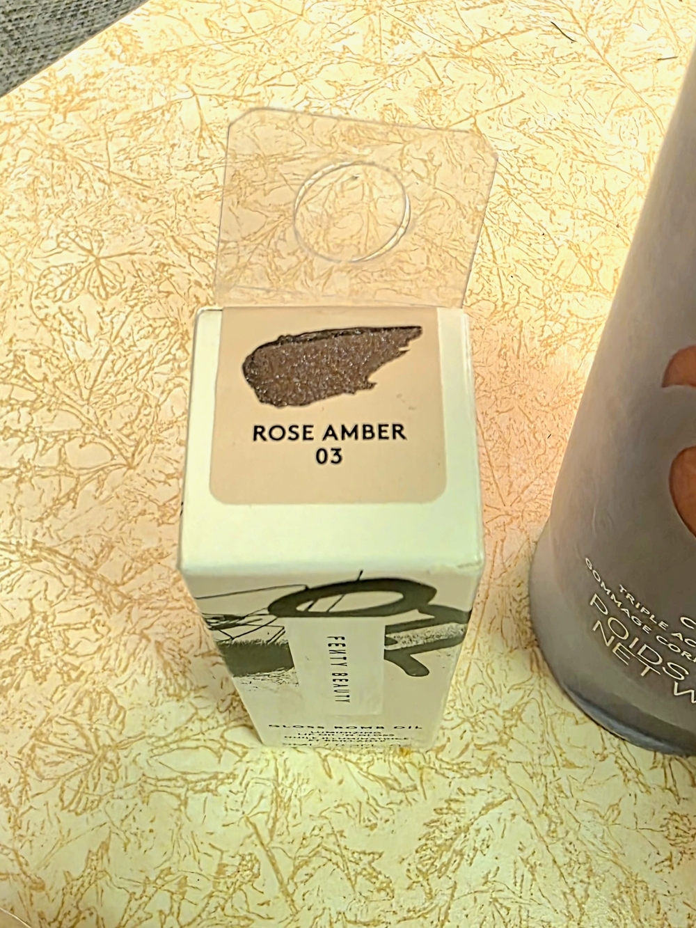 Fenty Bundle - Picture 2 of 2